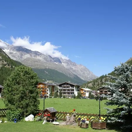 Appartamento Alpenroesli Appartement-fewo Alpenroesli 7-bettwohnung Nr- 7 By Interhome *