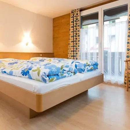 Appartamento Alpenroesli Appartement-fewo Alpenroesli 7-bettwohnung Nr- 7 By Interhome