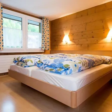 Appartamento Alpenroesli Appartement-fewo Alpenroesli 7-bettwohnung Nr- 7 By Interhome *
